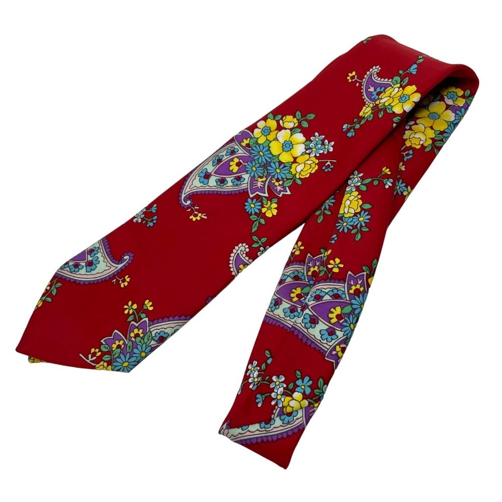 Trevira Tie One Size Vintage Casa dei Vettie Italy Necktie Floral Careerd Red
